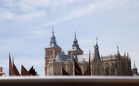 Astorga Suites